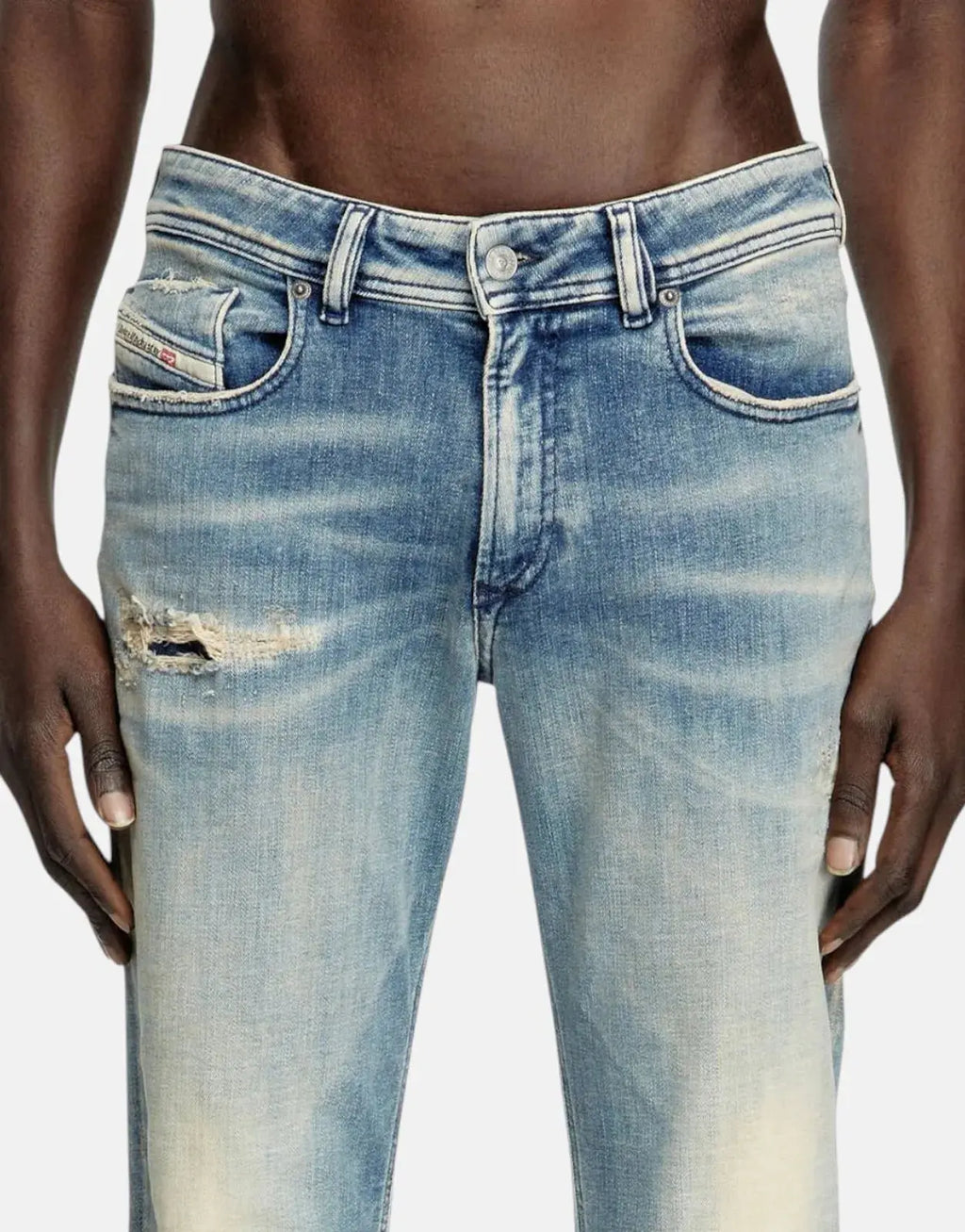 Diesel 1979 Sleenker Ripped Skinny Jeans