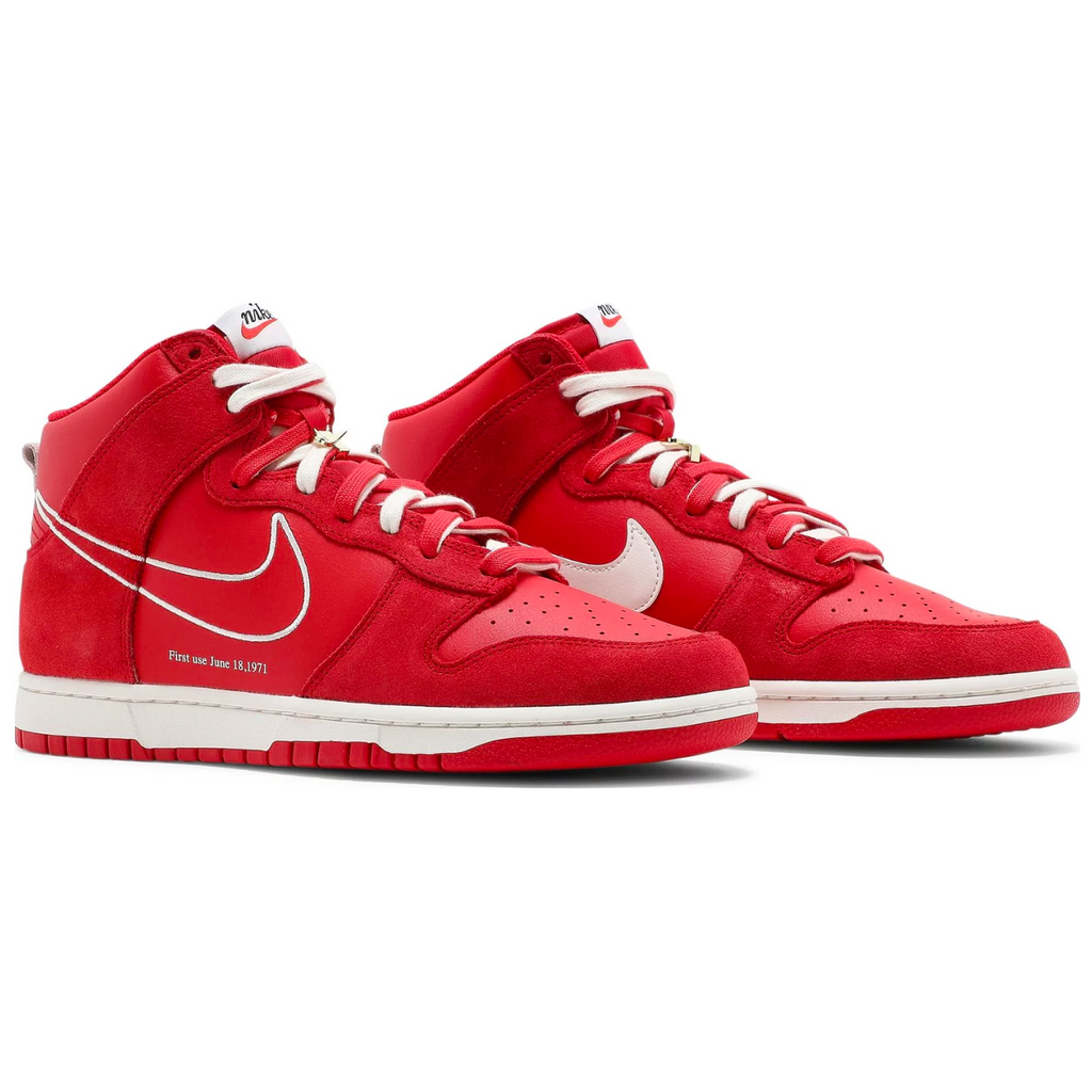 Nike Dunk High SE University Red