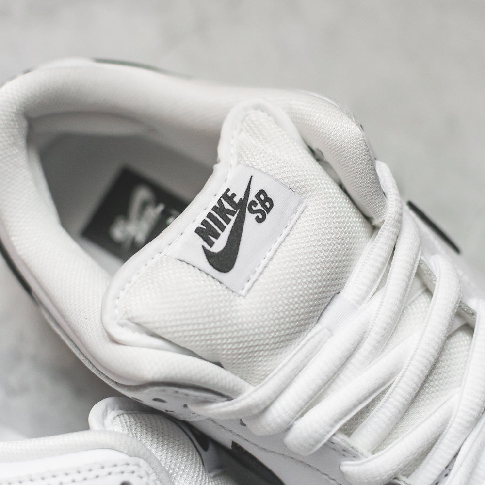 Nike SB Dunk Low White Gum