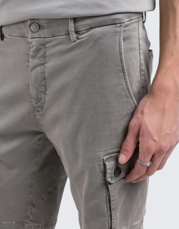 Replay Shorts M9885e Men